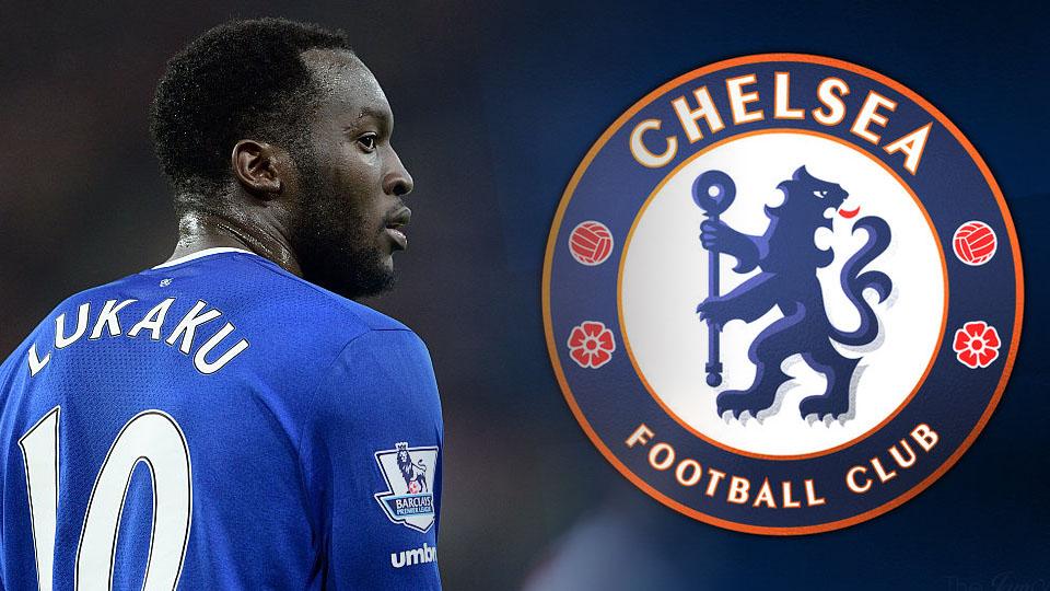 Romelu Lukaku, penyerang Everton kerap disandingkan dengan Chelsea. - INDOSPORT